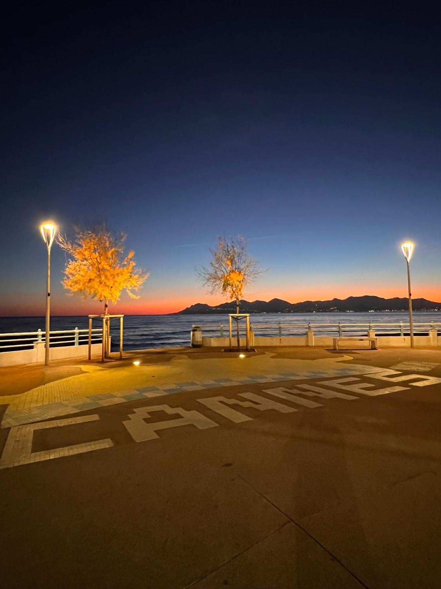 Les Arenes - Cannes Centre, Charmant 2 Pieces Recemment Renove De 45 M2 Avec Sa Terrasse De 10 M2 Exterior photo